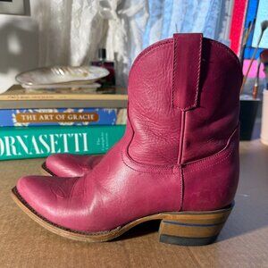 Alvies - The Rainy - Rosie - Size 8